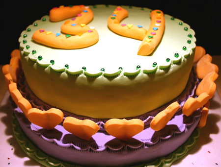 cakes.34_birthday_raanan_1_01-09-04.jpg